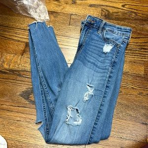 Ripped jeans